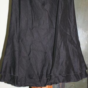 Eileen Fisher 100% Irish Linen Black Tiered Skirt size XL